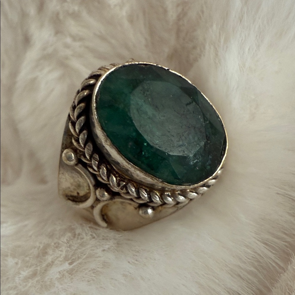 Vintage Semi Polished Emerald & Sterling Silver Ring. Size 7 1/2